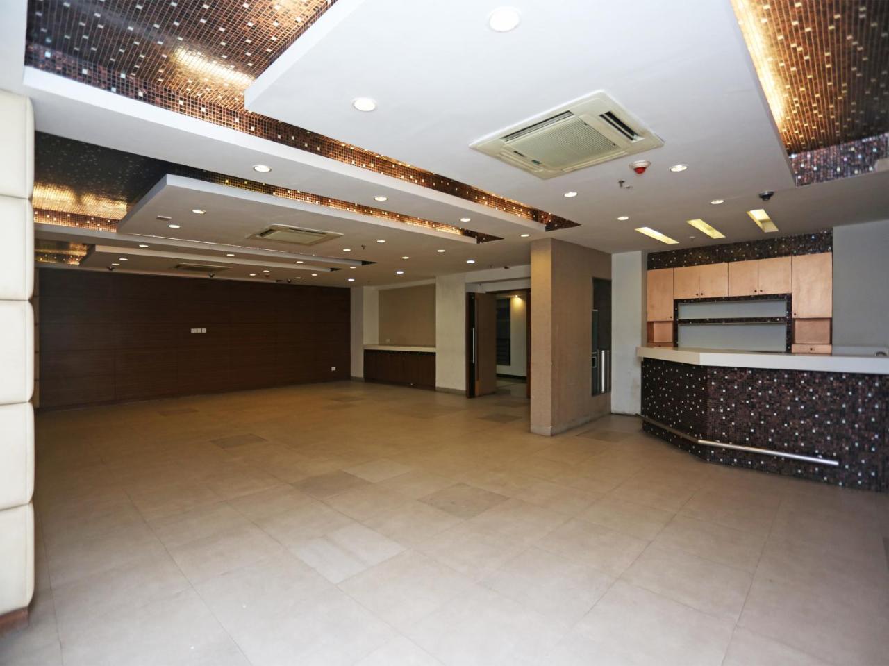 Capital O 10212 Hotel West Willows Xanadu Kolkata Eksteriør bilde
