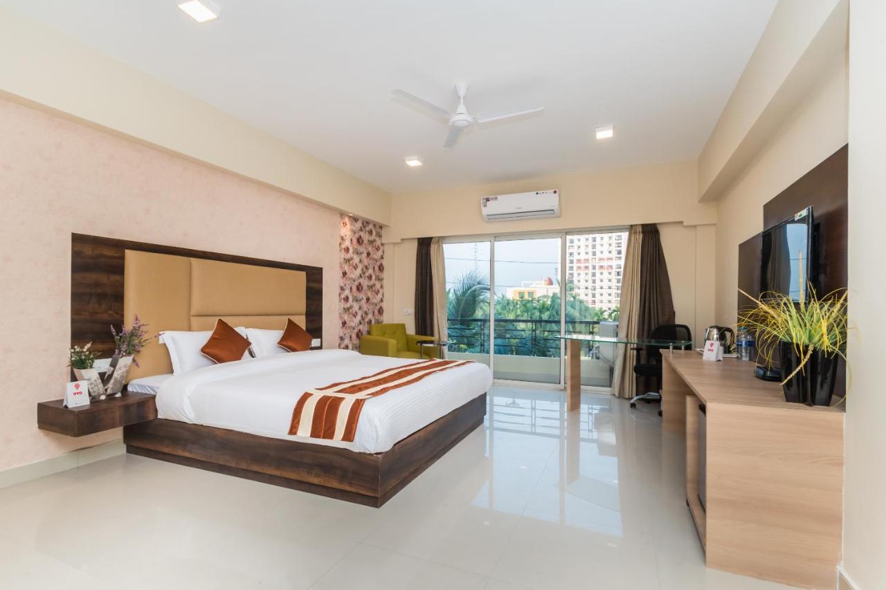 Capital O 10212 Hotel West Willows Xanadu Kolkata Eksteriør bilde